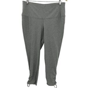 Chicos Zenergy Pull On Gray Capri Pants Size 2 12/14 Ruched Adjustable Hem
